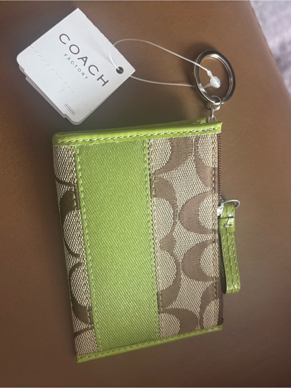 Coach Brown Signature Canvas Card Case with Lime Trim and Keyring - Picture 3 of 5